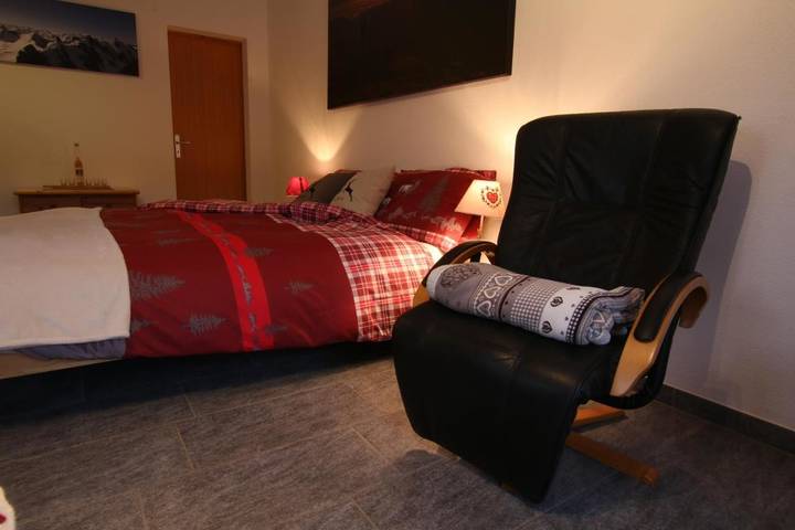 Gîte pour 2 personnes, avec jacuzzi et jardin à Zernez - 3