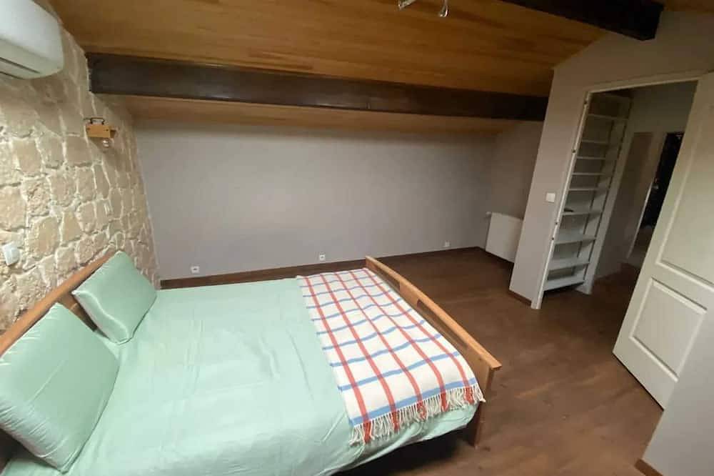 Homerez - Casa Encantadora en Mauléon con Jardín Privado in Mauléon, Valle del Loira