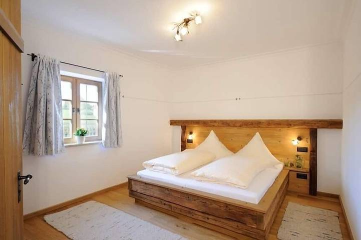 Ganze Wohnung, Ferienwohnung "Chiemsee", 110 qm Erdgeschoss, 3 separate Schlafzimmer in Höslwang, Chiemsee