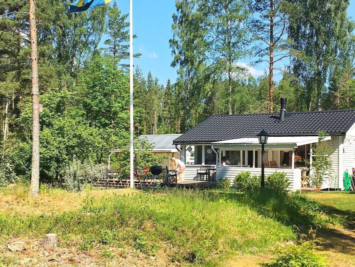 4 stjarniga stuga i Kristinehamn in Vänern