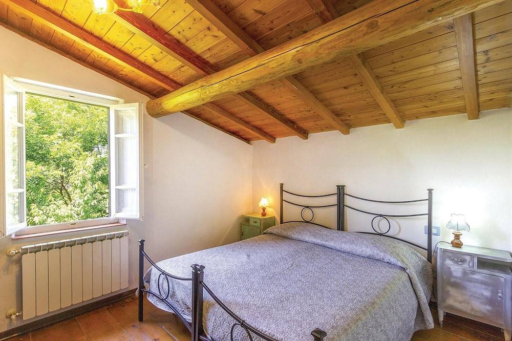 Splendida casa con 2 camere da letto a. in Bagni di Lucca, Provincia di Lucca