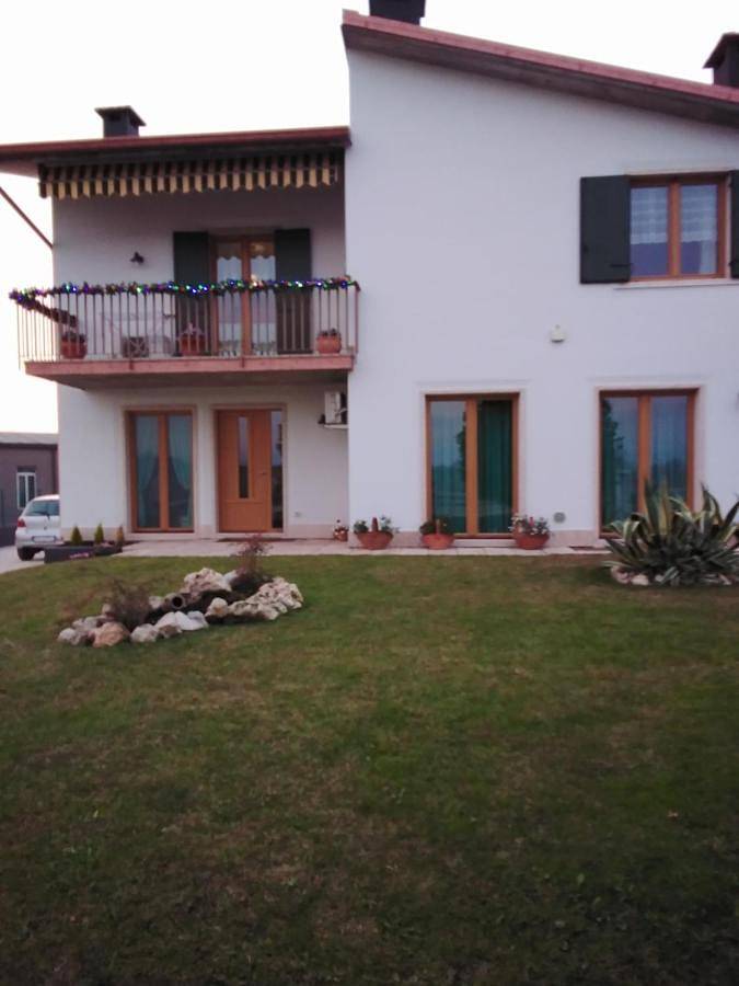 B&b per 3 persone, con Giardino a Pescantina