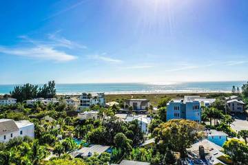 Vacation House for 17 Guests in Sarasota Beach, Siesta Key, Picture 2