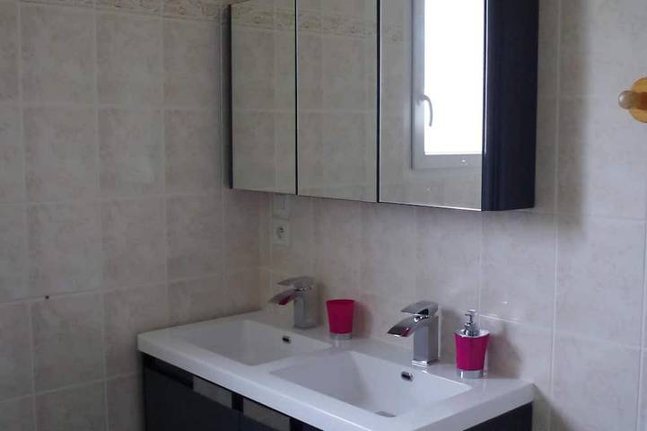 Maison Recente, belle situation, 500m Mer,  au coeur du sentier piétonnié in Tréveneuc, Côte de Goëlo