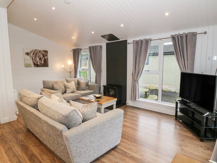 Lodge for 4 people, with garden in Scotland
