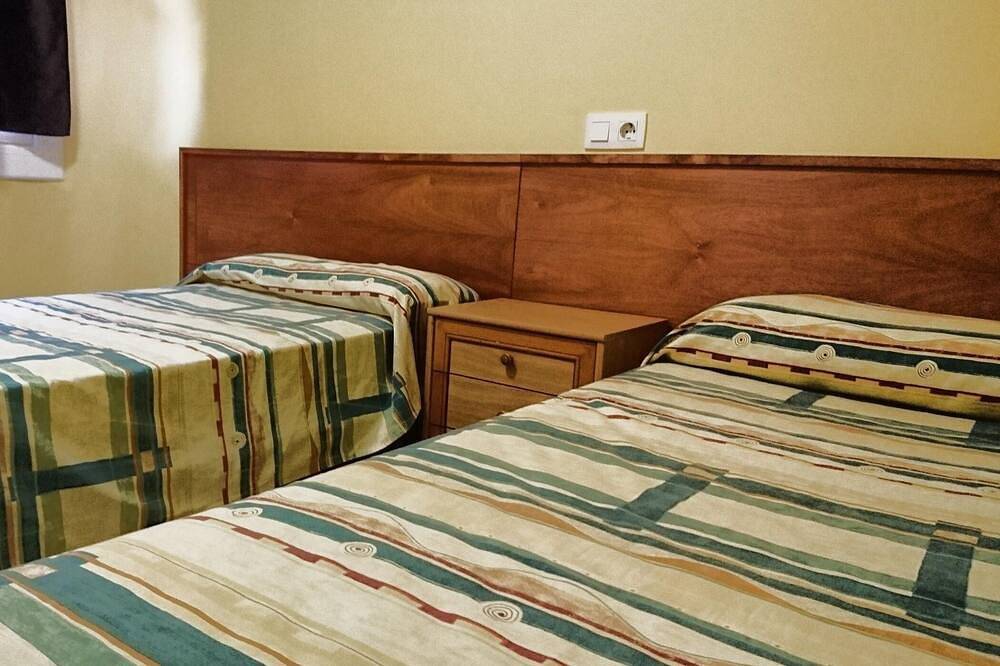 Apartamento entero, Apcostas Salats / un dormitorio in L' Estartit, Estartit