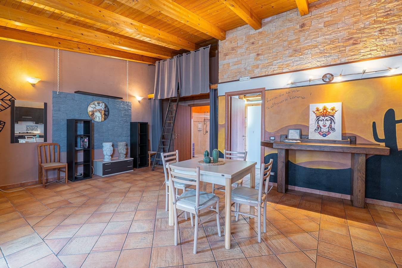 Ganze Wohnung, Apartment 'Pathos Retreat Melograno' mit Gemeinschaftspool, Wlan und Klimaanlage in Syrakus, Syrakus Provinz