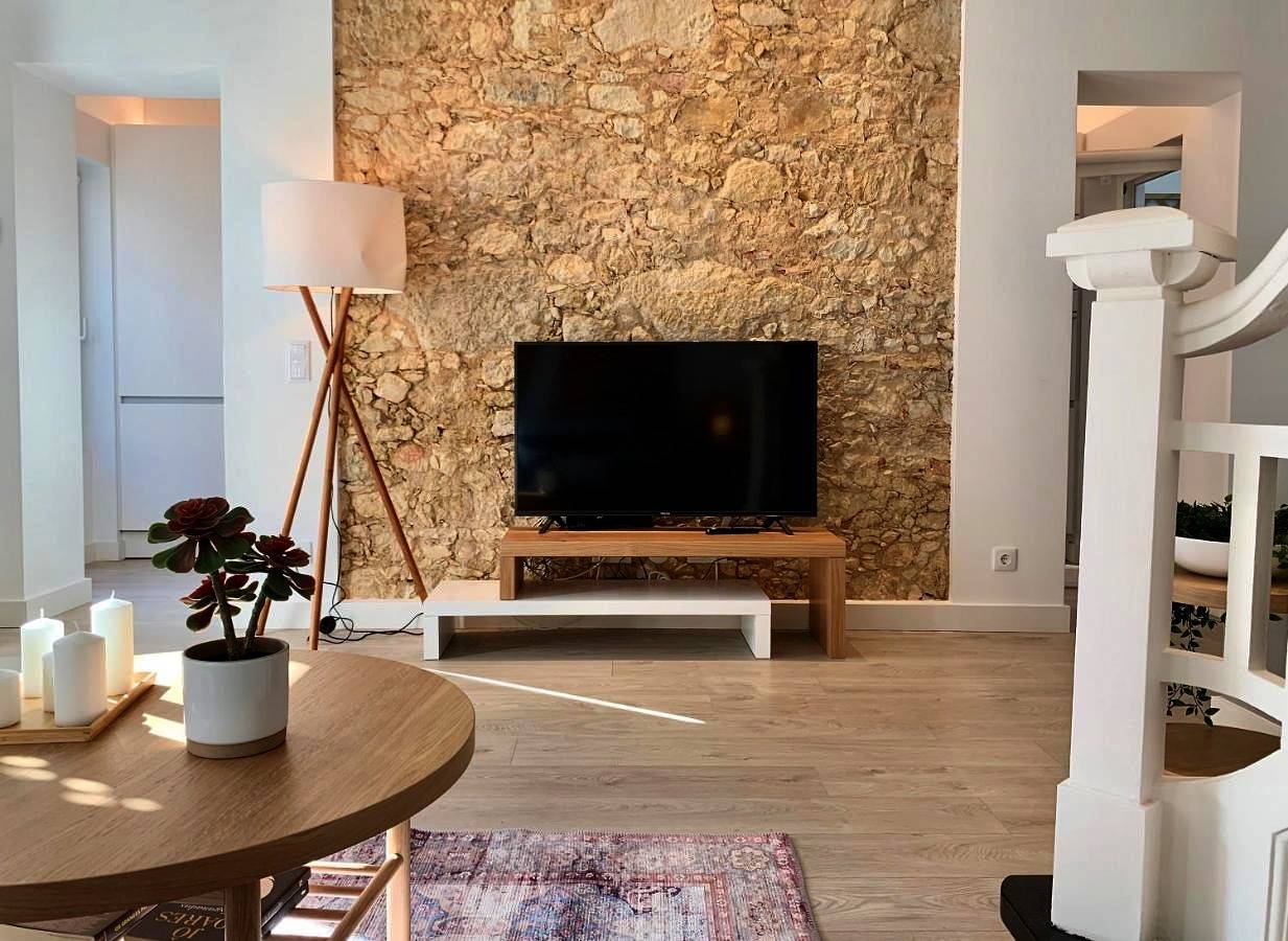Home Out City Villa in São João de Deus, Lisboa