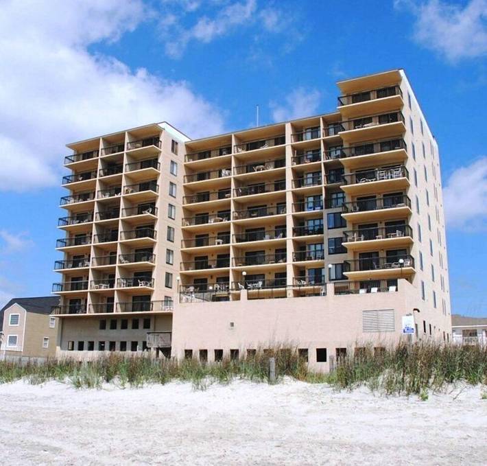 Beach rental for 6 people, with balcony in North Myrtle Beach