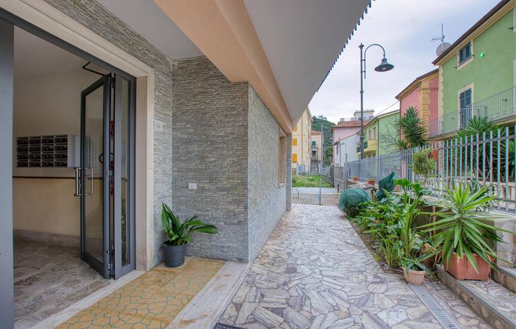 Appartamento per 5 persone a Deiva Marina