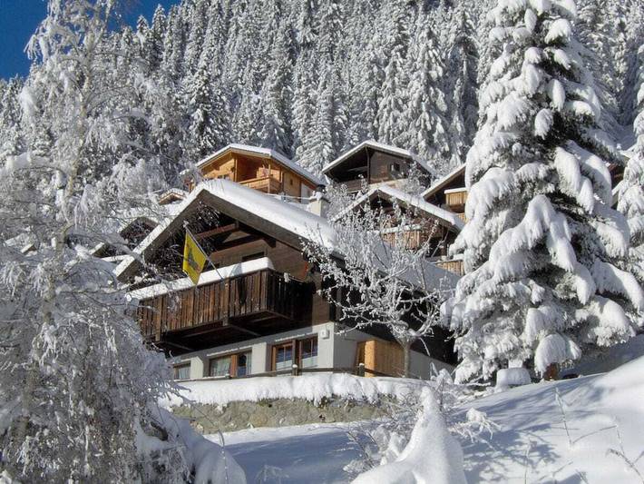 Ferienhaus für 6 Personen, mit Balkon und Terrasse in Brig