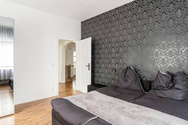 Ferienwohnung für 8 Personen, mit Terrasse und Garten in Krefeld - 4