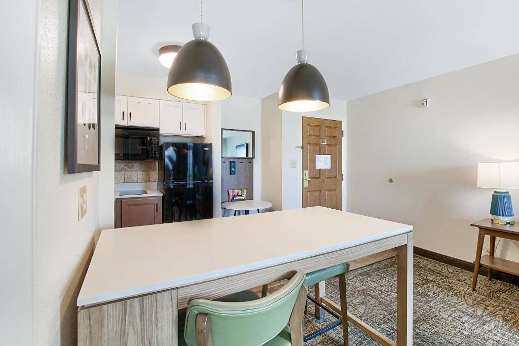 Entire apartment, Staybridge Suites Gulf Shores in Mobile Bay