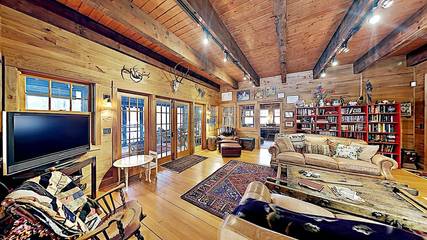 Beach Rental for 8 Guests in Wisconsin, USA, Picture 3