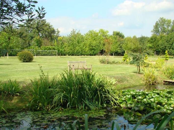 Location de vacances pour 3 personnes, avec jardin et vue ainsi que piscine et terrasse, animaux acceptés à Lascazères - 3