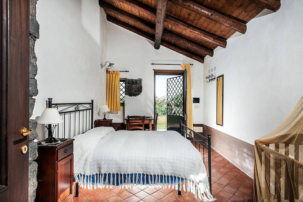 Casa di campagna con Piscina Privata e magnifica vista sull'Etna e sul mare in Acireale, Catania e dintorni