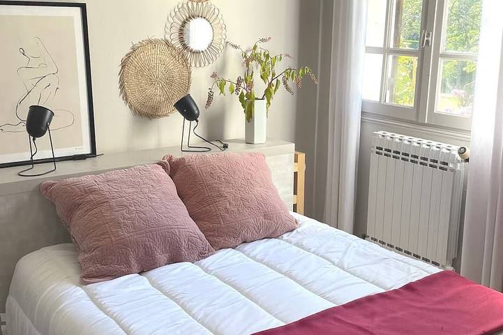 Location de vacances pour 12 personnes à La Douze - 2