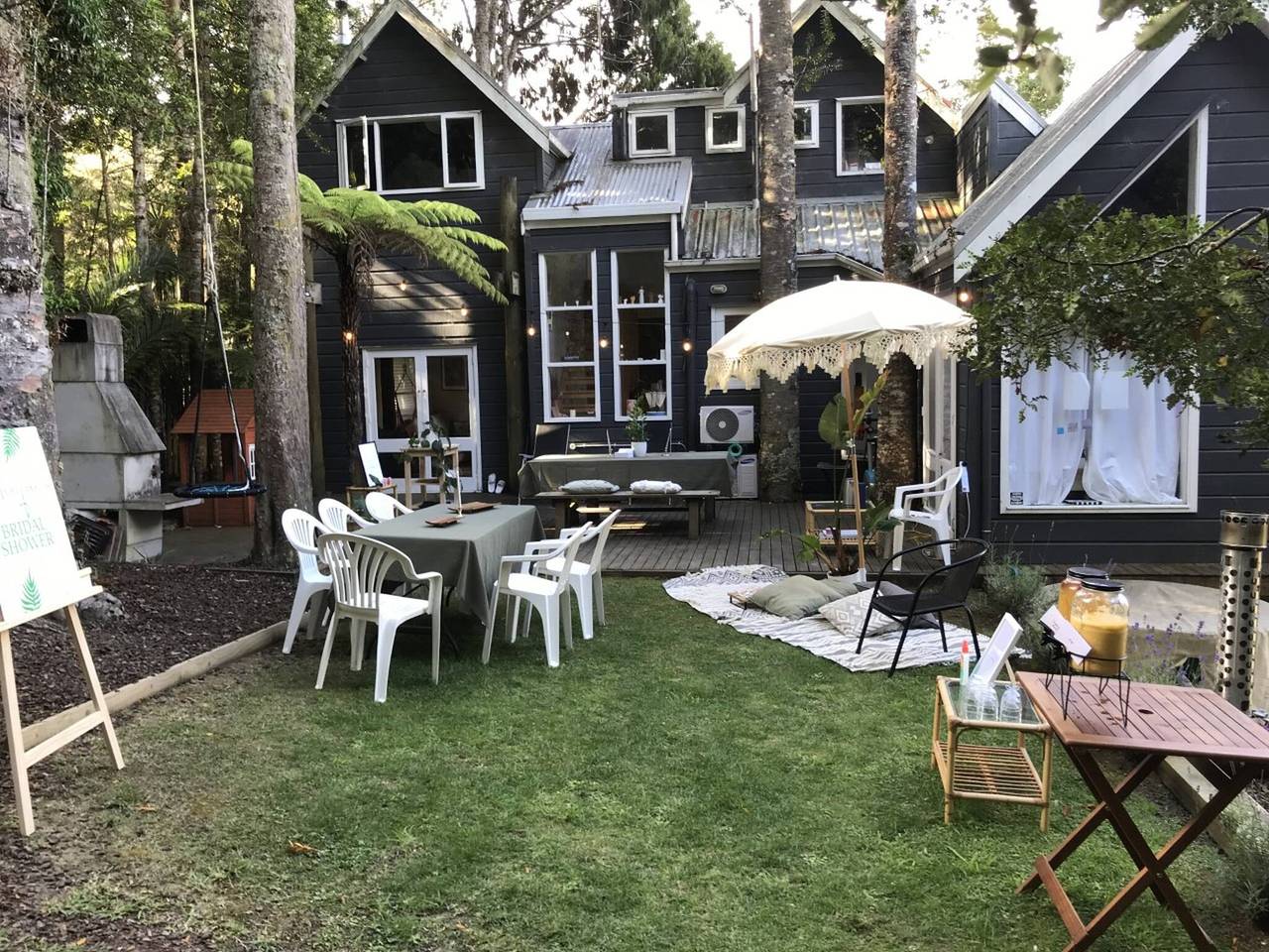 Entire apartment, Relax in Titirangi Cozy Studio Apartment in Auckland, Waitakere Ranges