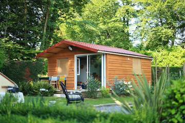 Gîte pour 2 personnes, avec terrasse à Lacrouzette
