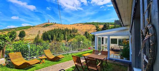 Bungalow für 3 Personen, mit Ausblick und Garten im Sauerland