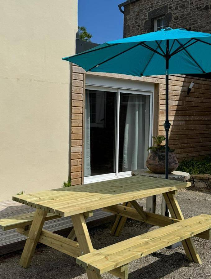 Location de vacances pour 8 personnes, avec terrasse à Ploumoguer - 2