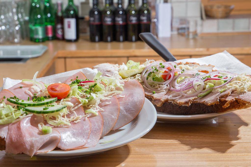 Ganze Wohnung, Winzerhof Küssler, Weinviertel - Doppelzimmer in Grub an der March, Wiener Umland & Wienerwald
