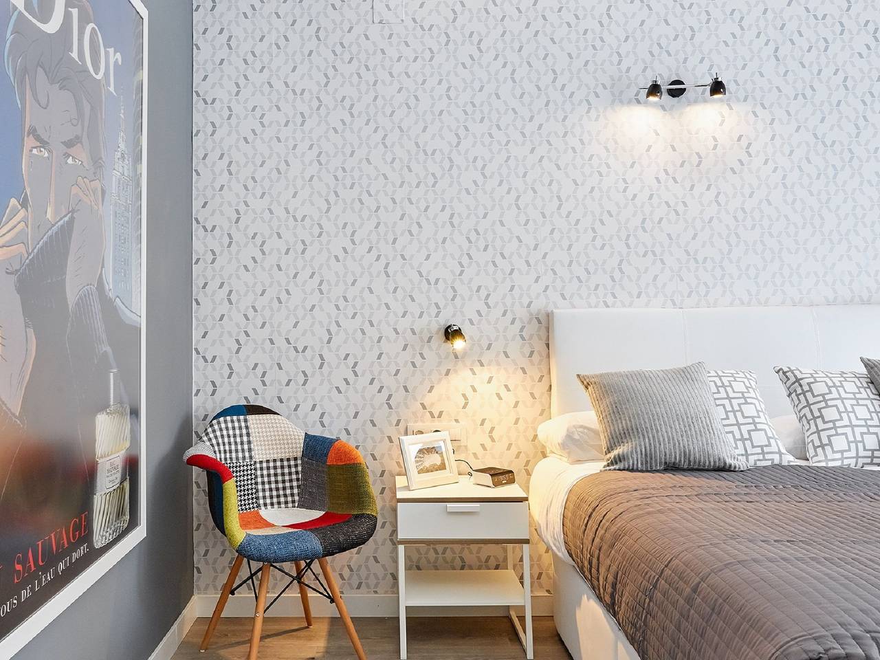 Apartamento inteiro, Ud - Ma31 Suite with terrace (1Br) 3A - Mid Terms Rentals in Centro Barcelona, Barcelona