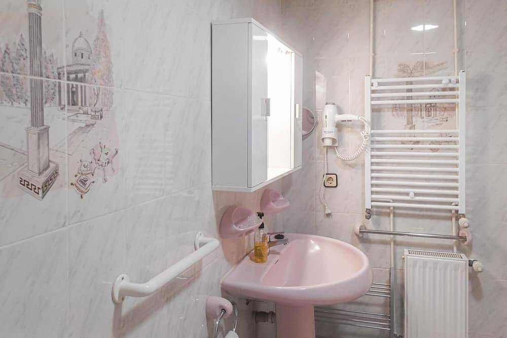 Hel lejlighed, Pet friendly apartment in Tossa de Mar in Tossa de Mar, Costa Brava