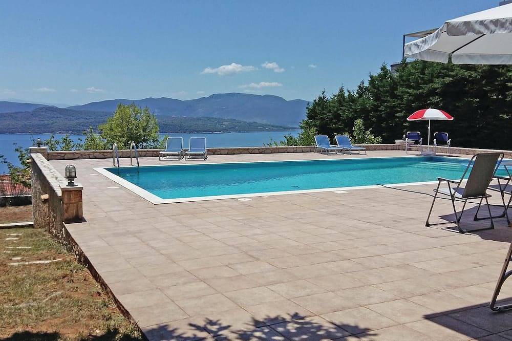 Beautiful home in Theologos in Theologos, Fthiotida