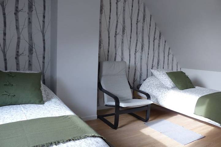 Gîte pour 4 personnes, avec terrasse et jardin à Le Val-Saint-Père - 2