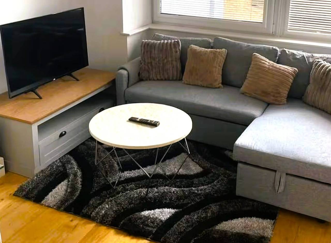 Appartement de vacances entier, Modern Flat/Central Croydon/Sleeps 4/Free Parking in Borough londonien de Croydon, Londres