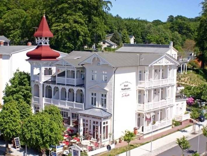 Hotel für 2 Personen, mit Pool und Seeblick sowie Balkon, kinderfreundlich in Sellin