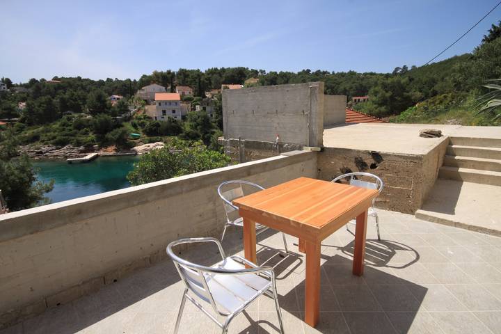 Ferienwohnung für 2 Personen, mit Balkon/Terrasse auf Hvar