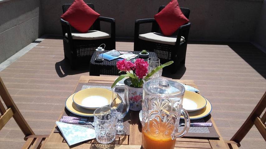 Appartement de vacances pour 3 personnes, avec Balcon ainsi que Terrasse et Vue