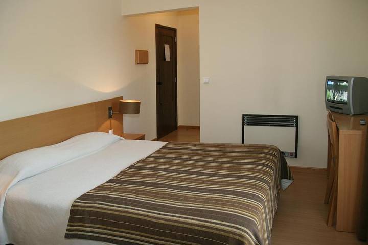 Hôtel pour 4 personnes, avec balcon et vue ainsi que piscine et jardin à Tocha - 4