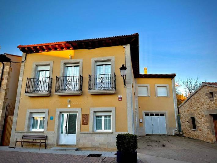 Apartamento para 20 personas, con Balcón en Comarca de Arlanza