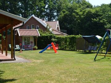 Villa für 4 Personen in Lindern (Oldenburg), Oldenburger Münsterland, Bild 1