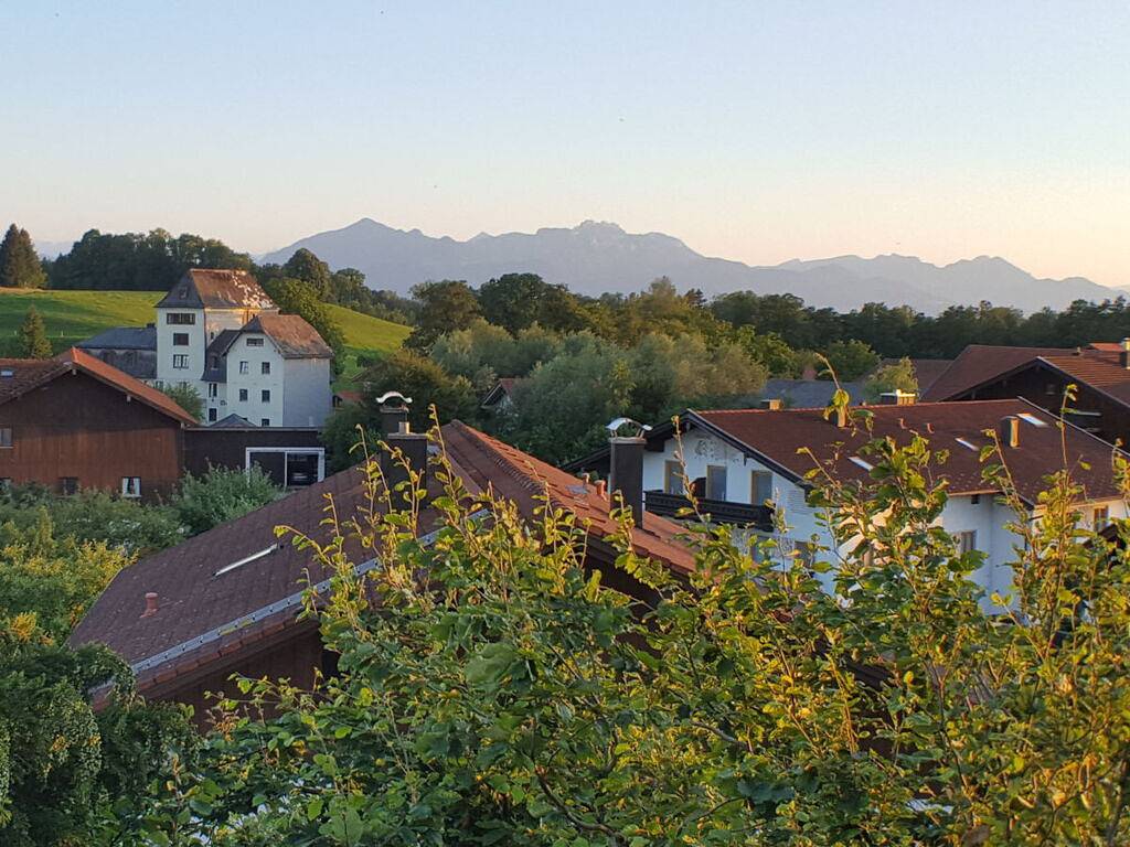 Haus Mali Komfortable Ferienresidenz in Chieming, Chiemsee