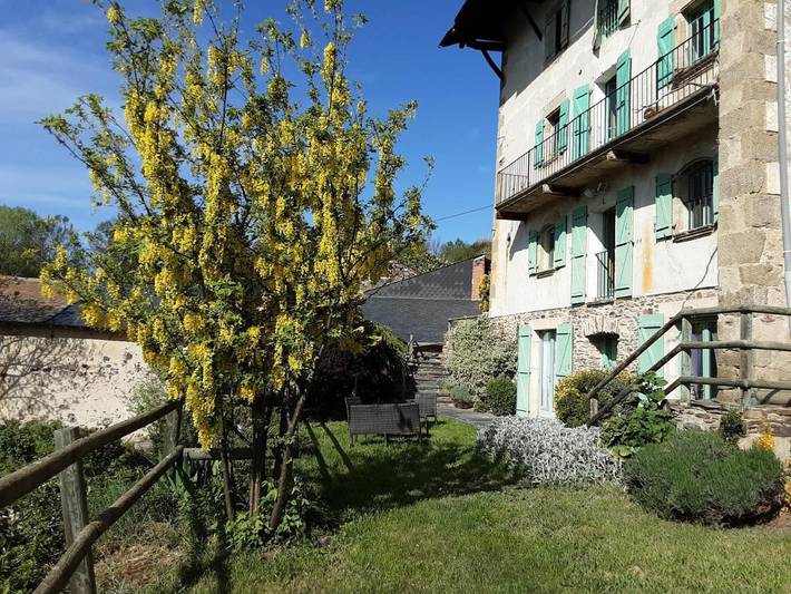 Chambre d’hôte pour 3 personnes, avec Terrasse ainsi que Jardin et Vue