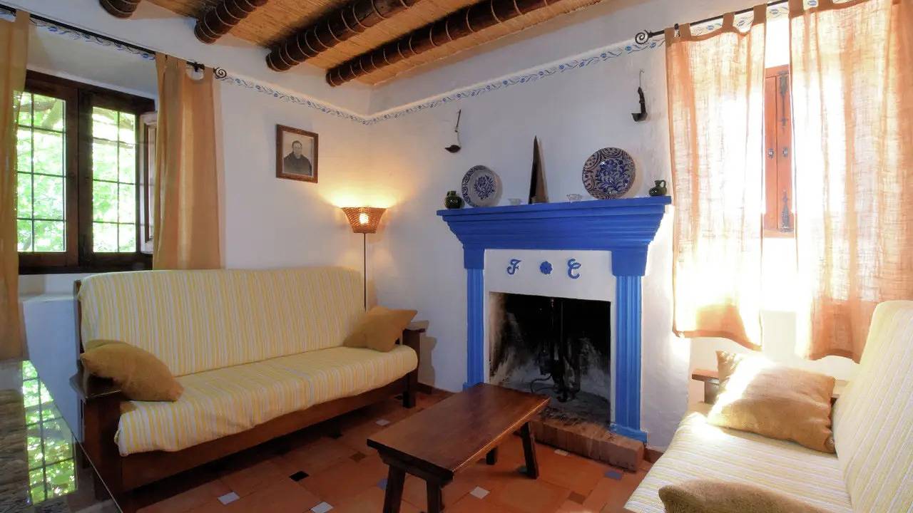 Casa de vacaciones para 6 personas con jardín in Fuentes de Cesna, Algarinejo