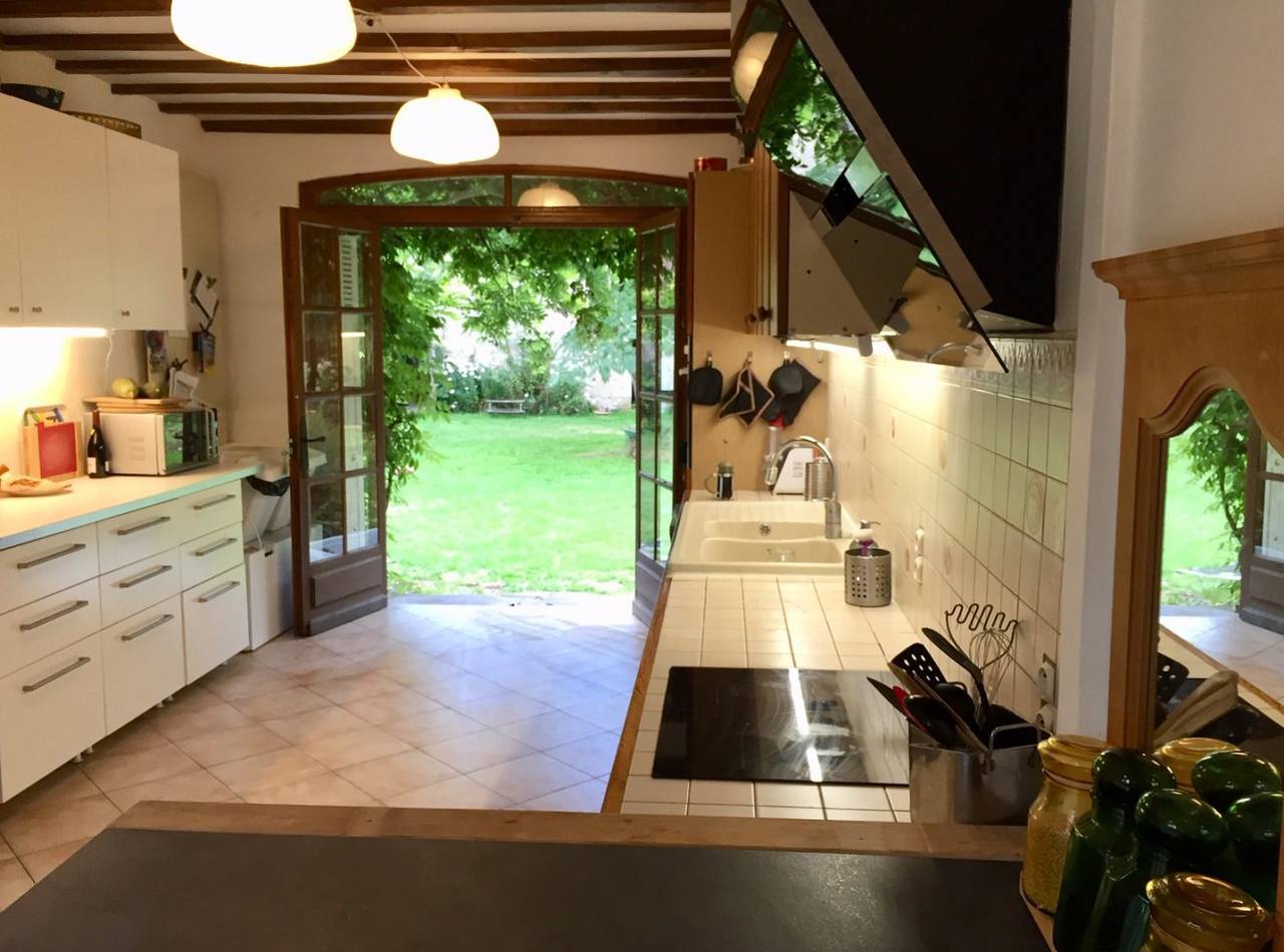 Moulin pour 15, 6 chambres : nature, baignade, canoë in Villeloin-Coulangé, Région de Loches