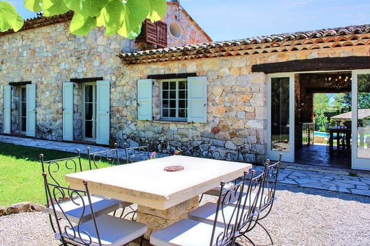 Gîte pour 10 personnes, avec Piscine à Fayence - 4