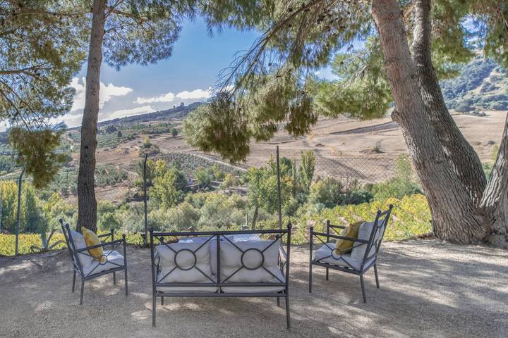 Casa rural para 10 personas, con jardín, Se admiten mascotas en Serranía de Ronda - 3