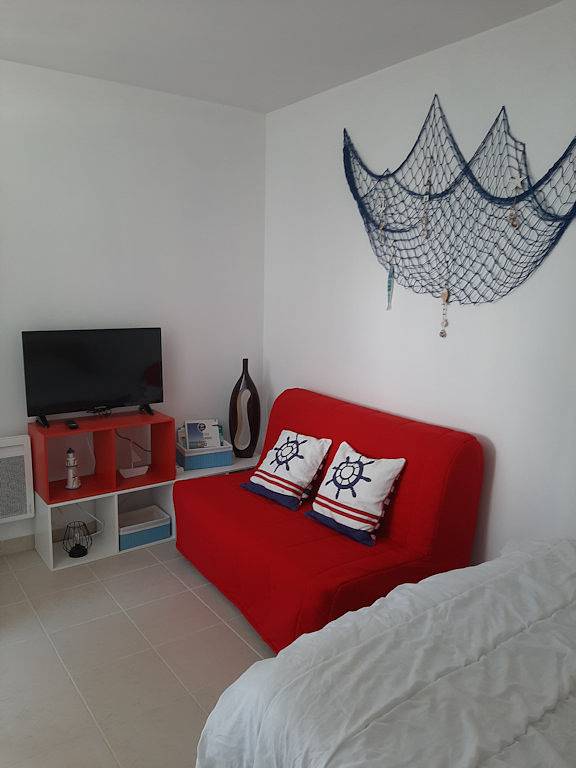 Gîte pour 2 personnes, avec jardin dans Penvins - 4