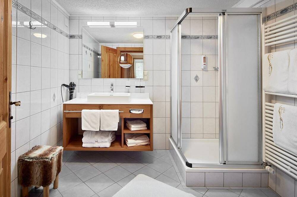 Doppelzimmer 1-2 Personen - Pension Heilbad Burgwies in Stuhlfelden, Pinzgau