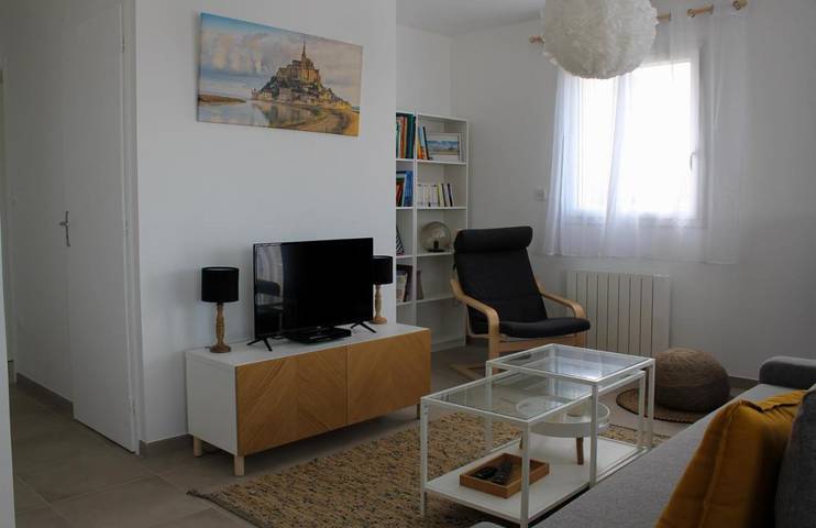 Location de vacances pour 6 personnes, avec jardin dans Moulins en Bessin - 2