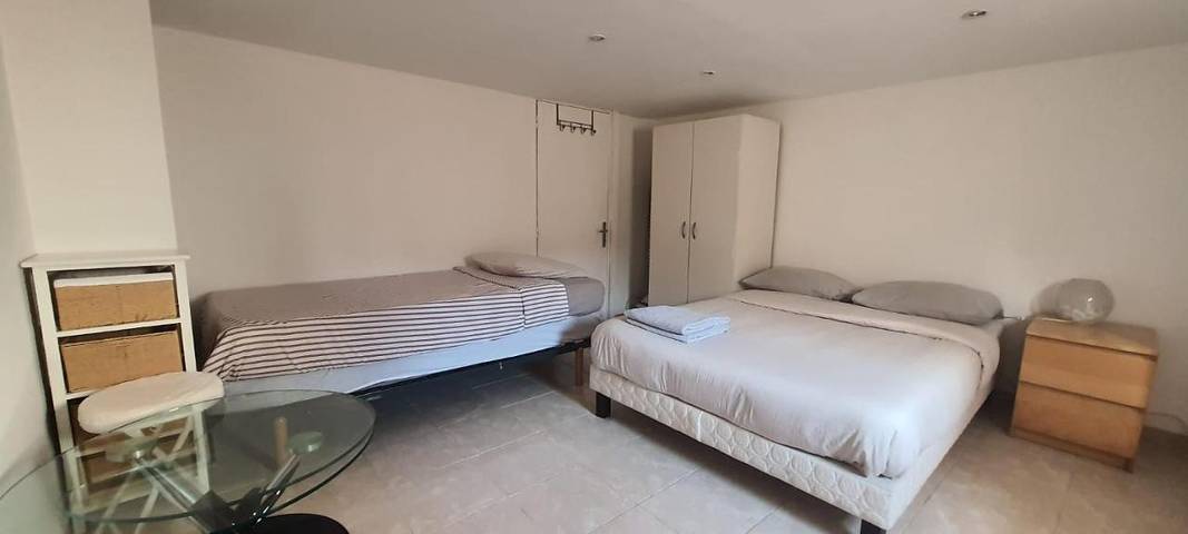 Gîte pour 3 personnes, avec jardin et piscine, animaux acceptés à La Ferté-Gaucher - 3