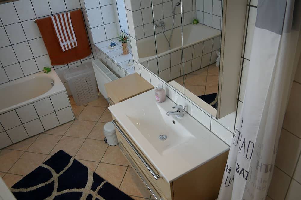 Ganze Wohnung, Ferienwohnung Lienen, 1-5 Pers. in Lienen, Münsterland