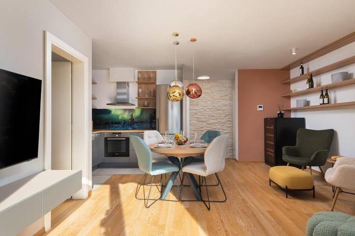 Ferienwohnung für 4 Personen, mit Terrasse und Meerblick in Zadar (Kommun)