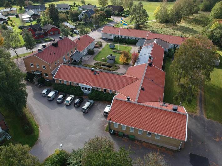 Hostel für 2 Personen, mit Terrasse und Garten in Brålanda